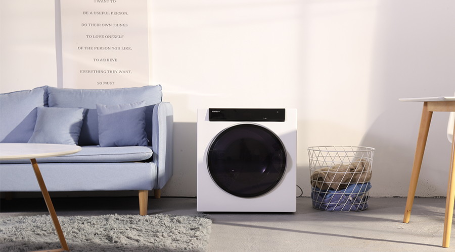 羽絨服，到底該不該用滾筒干衣機(jī)進(jìn)行烘干？