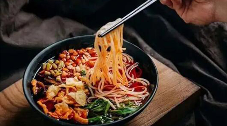 吃螺螄粉衣服上有味道如何快速解決！滾筒衣服烘干機(jī)有辦法