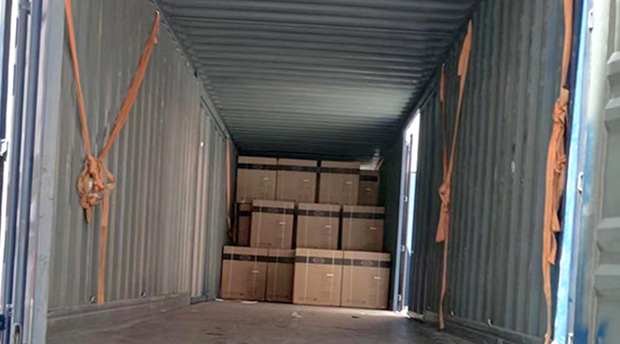 100臺12kg滾筒衣服烘干機(jī)裝柜完畢！順利出貨